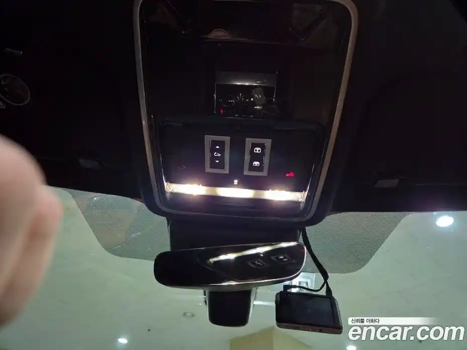 Land Rover Range-Rover Velar 2018 3.0 Автомат в Москве № 166909, фото 16