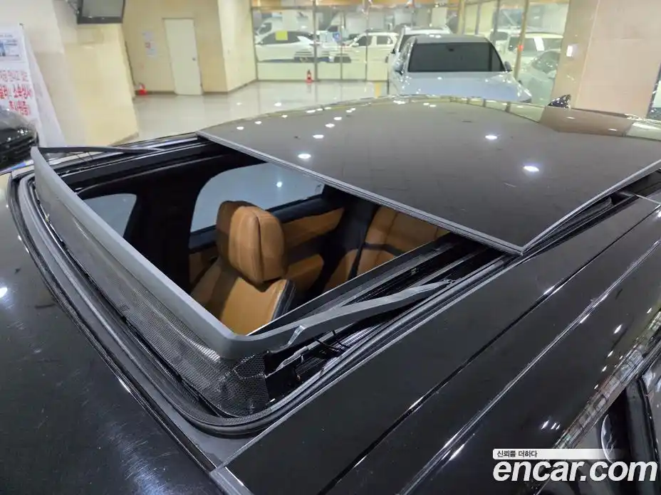 Land Rover Range-Rover Velar 2018 3.0 Автомат в Москве № 166909, фото 17