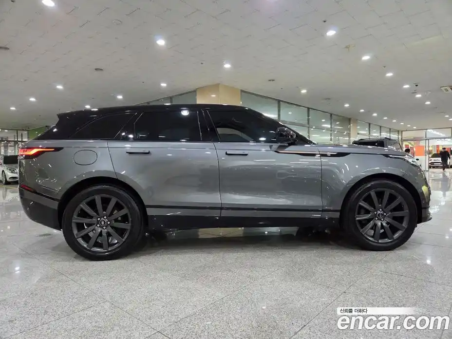 Land Rover Range-Rover Velar 2018 3.0 Автомат в Москве № 166909, фото 5