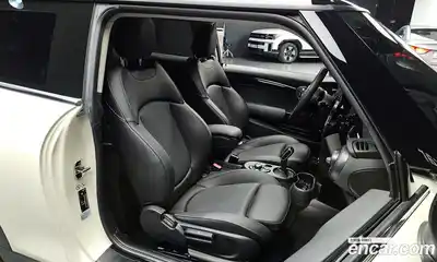 Mini Cooper 2022 2.0 Автомат в Москве № 167134, миниатюра 2