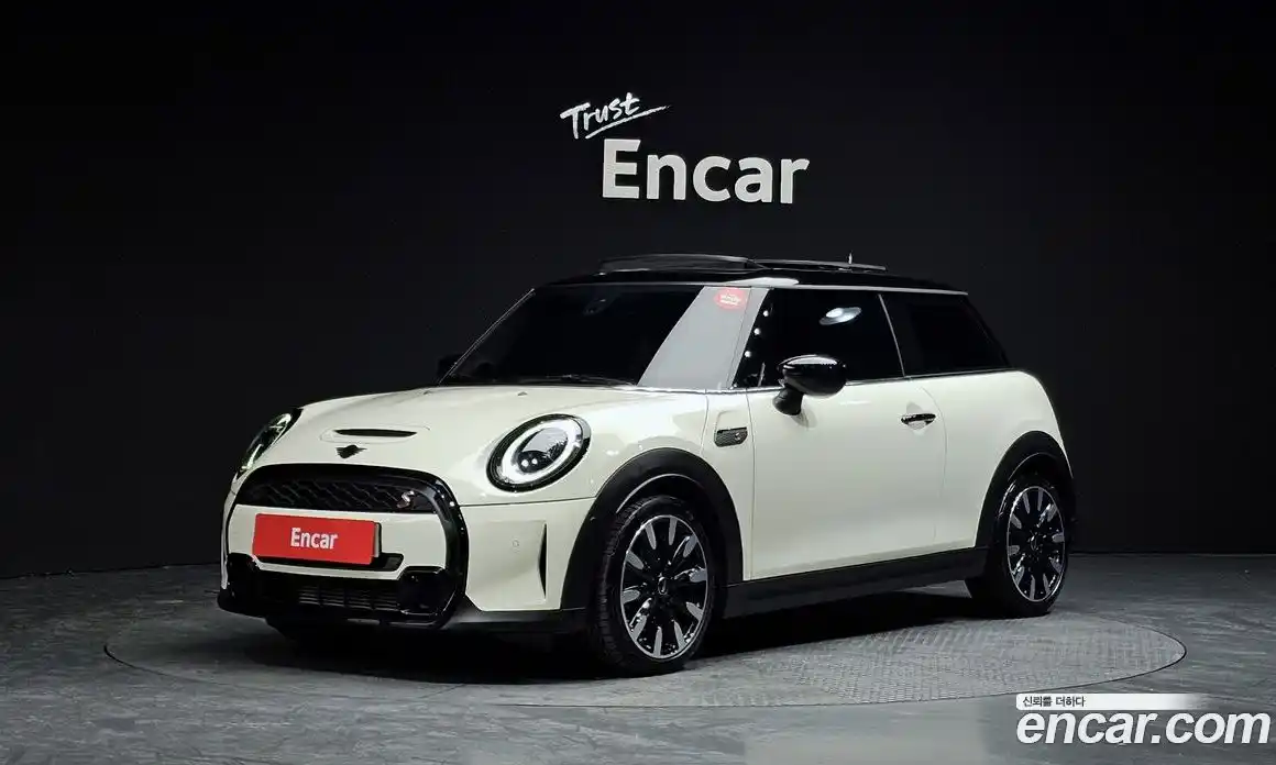 Mini Cooper 2022 2.0 Автомат в Москве № 167134, фото 3