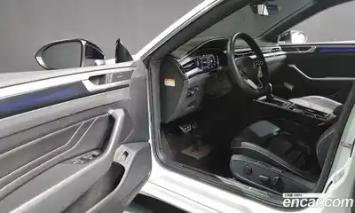 Volkswagen Arteon 2022 2.0 Автомат в Москве № 168682, миниатюра 2