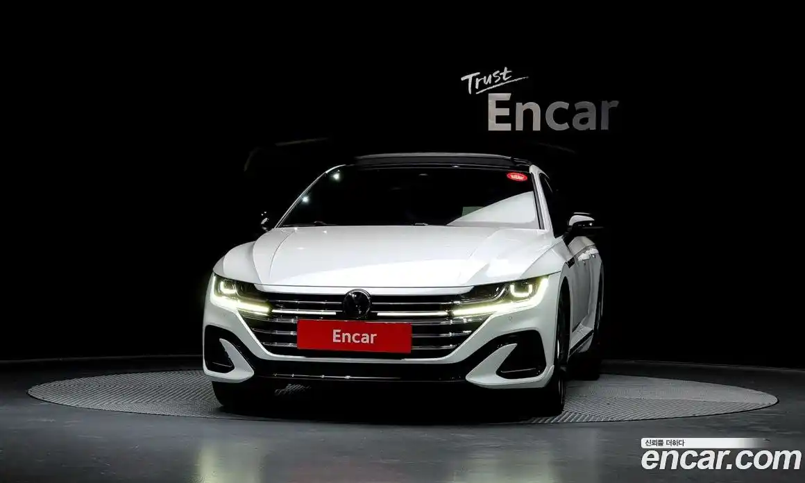 Volkswagen Arteon 2022 2.0 Автомат в Москве № 168682, фото 3