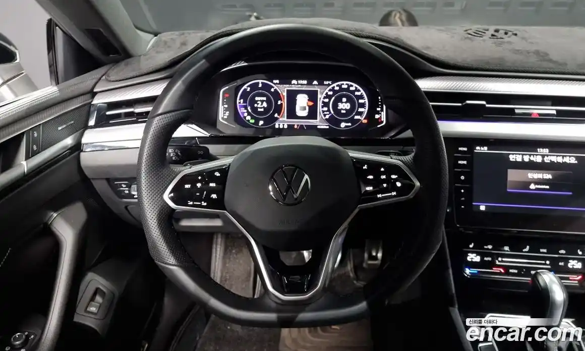 Volkswagen Arteon 2022 2.0 Автомат в Москве № 168682, фото 6