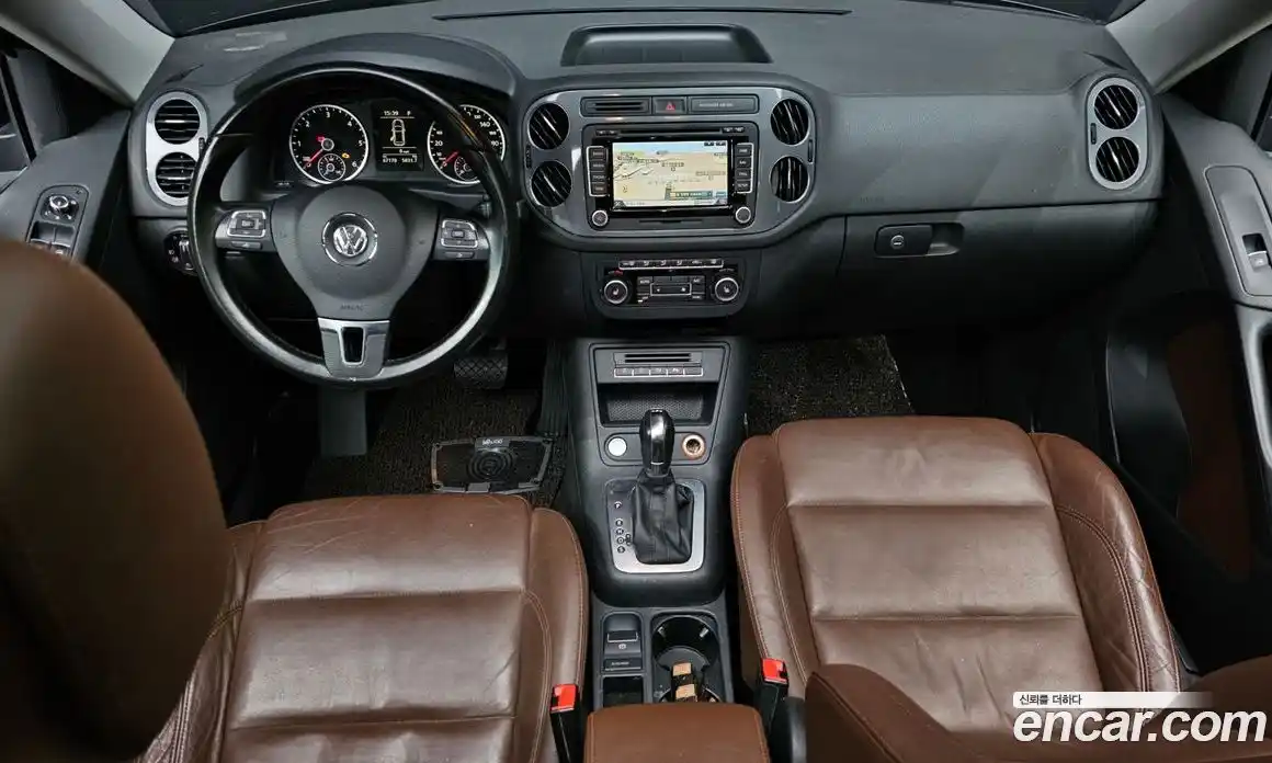 Volkswagen Tiguan 2014 2.0 Автомат в Москве № 168754, фото 19