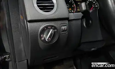 Volkswagen Tiguan 2014 2.0 Автомат в Москве № 168754, миниатюра 3