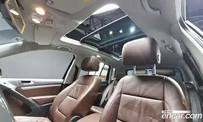 Volkswagen Tiguan 2014 2.0 Автомат в Москве № 168754, миниатюра 5