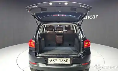 Volkswagen Tiguan 2014 2.0 Автомат в Москве № 168754, миниатюра 6