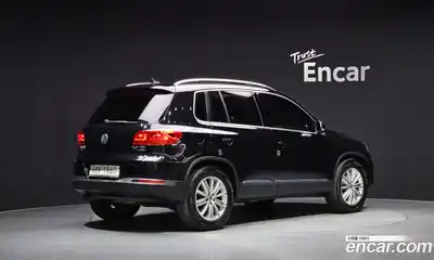 Volkswagen Tiguan 2014 2.0 Автомат в Москве № 168754, миниатюра 7