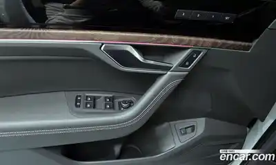 Volkswagen Touareg 2023 3.0 Автомат в Москве № 168844, миниатюра 5