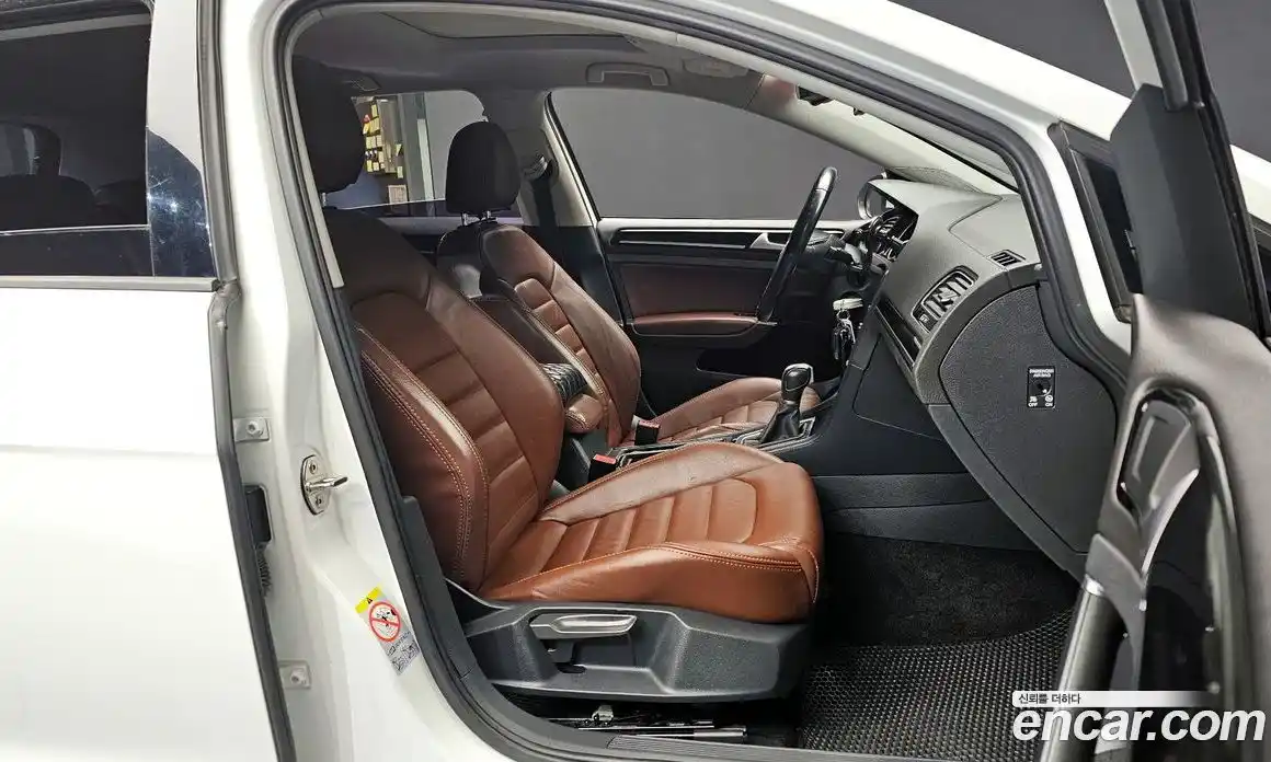 Volkswagen Golf 2015 2.0 Автомат в Москве № 169024, фото 10