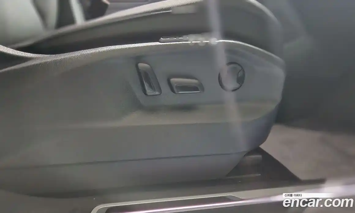 Volkswagen Tiguan 2024 2.0 Автомат в Москве № 169142, фото 13