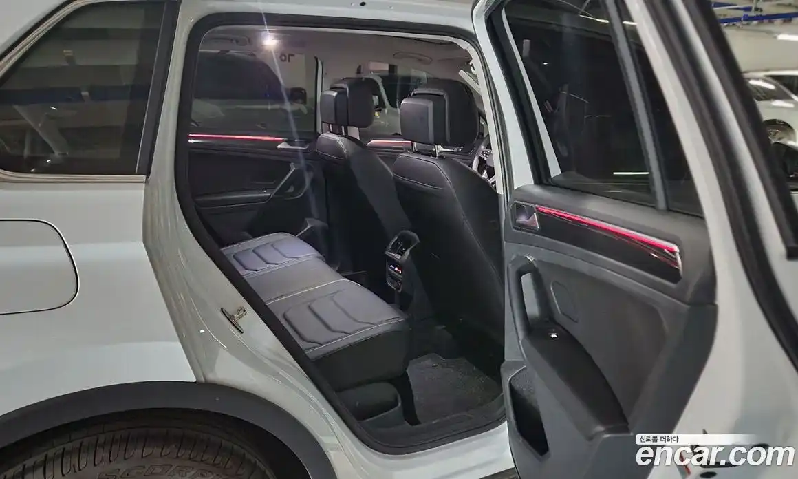 Volkswagen Tiguan 2024 2.0 Автомат в Москве № 169142, фото 14