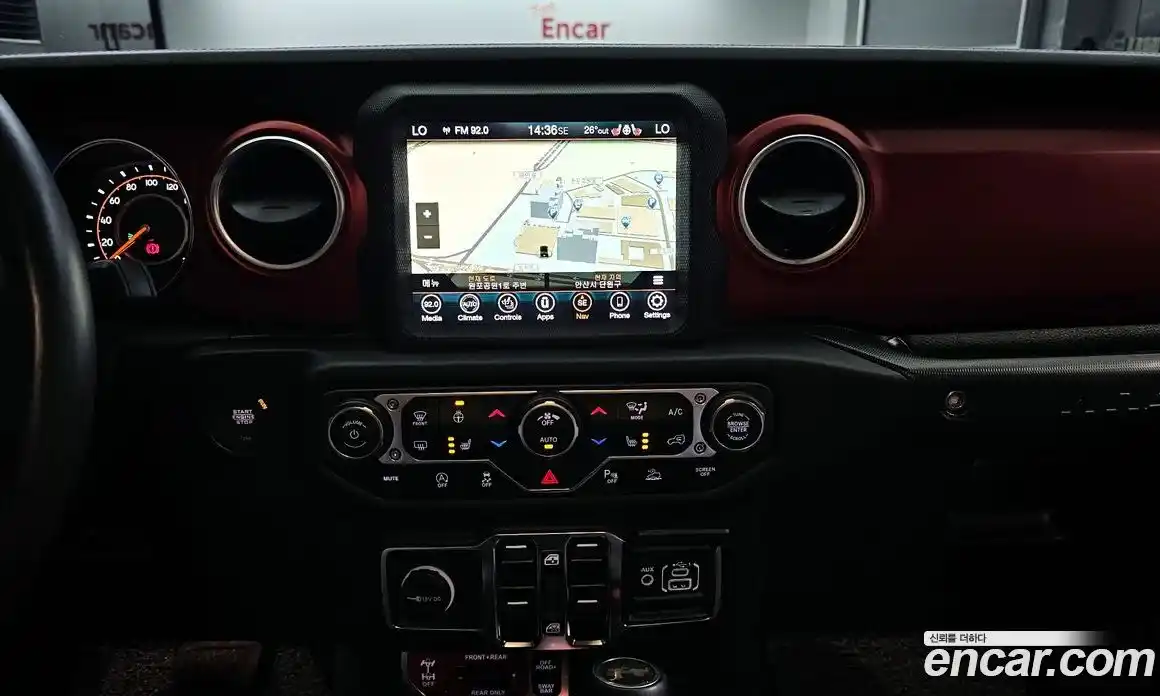 Jeep Wrangler 2023 2.0 Автомат в Москве № 169336, фото 17