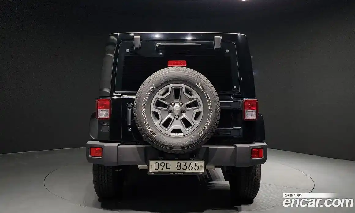 Jeep Wrangler 2017 3.6 Автомат в Москве № 169733, фото 9