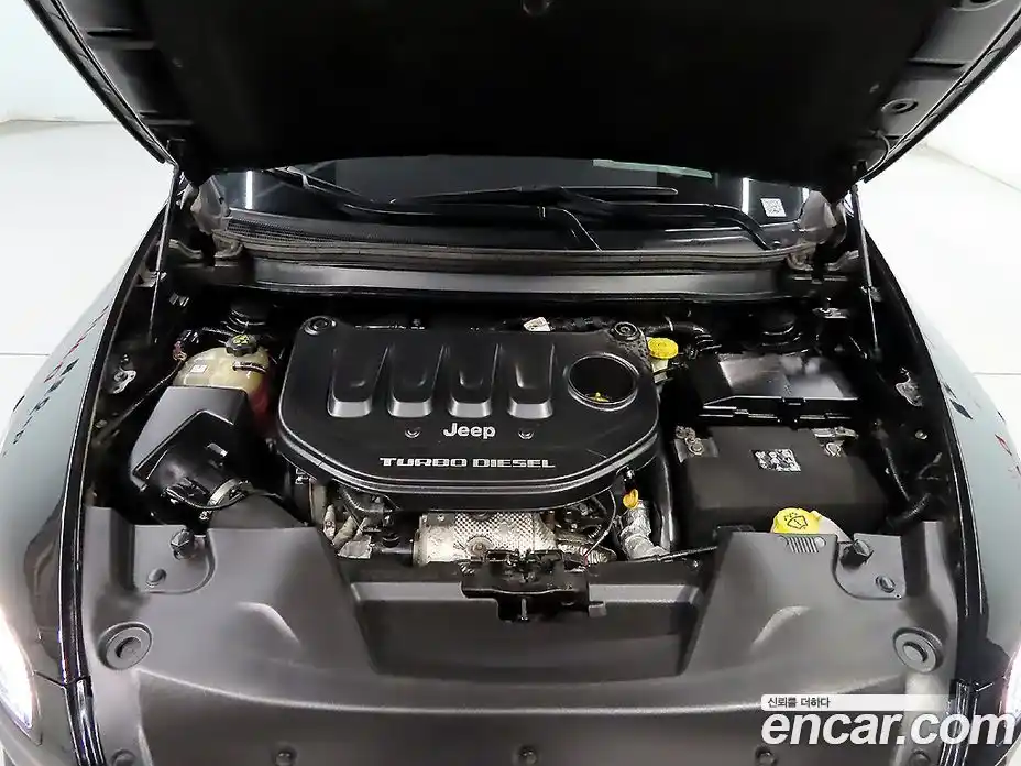 Jeep Cherokee 2017 2.2 Автомат в Москве № 170100, фото 19