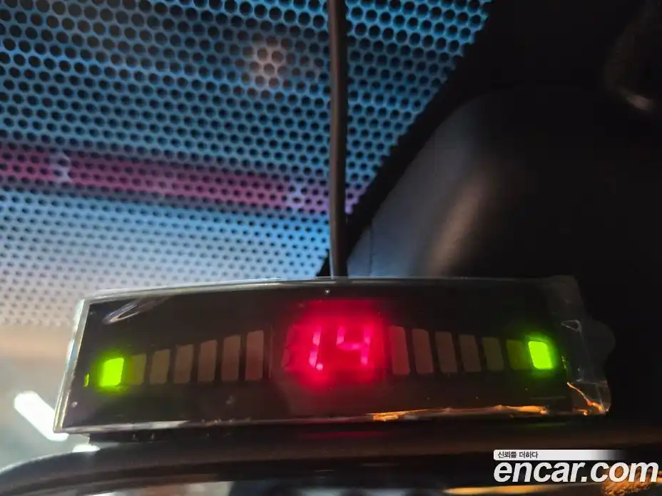 Renault SM3 2010 1.6 Автомат в Москве № 186146, фото 17