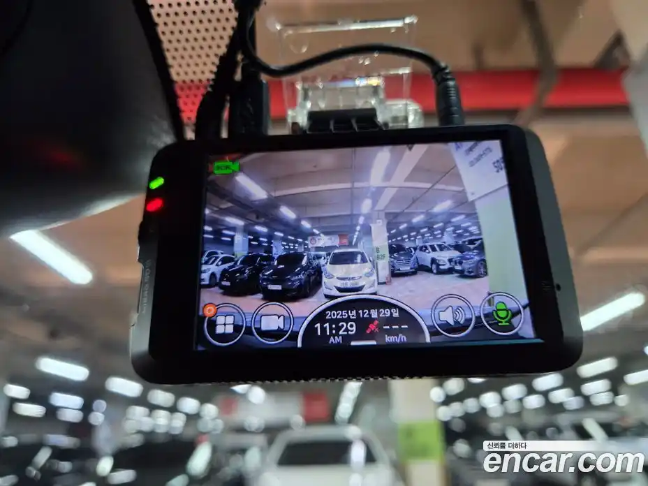 Renault SM3 2010 1.6 Автомат в Москве № 186146, фото 18