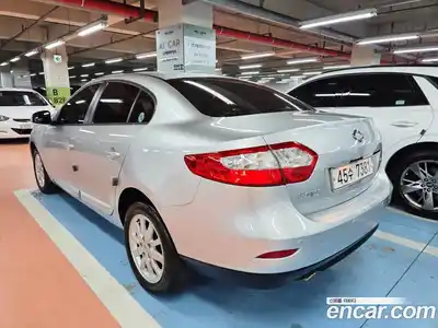 Renault SM3 2010 1.6 Автомат в Москве № 186146, миниатюра 2
