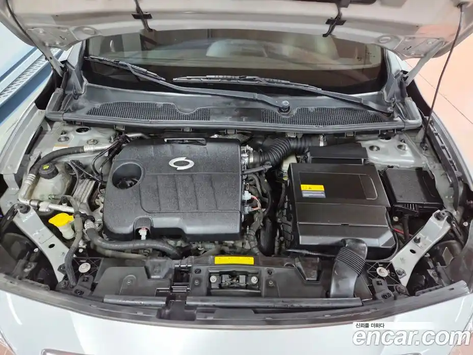 Renault SM3 2010 1.6 Автомат в Москве № 186146, фото 6