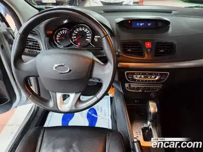 Renault SM3 2010 1.6 Автомат в Москве № 186146, миниатюра 7