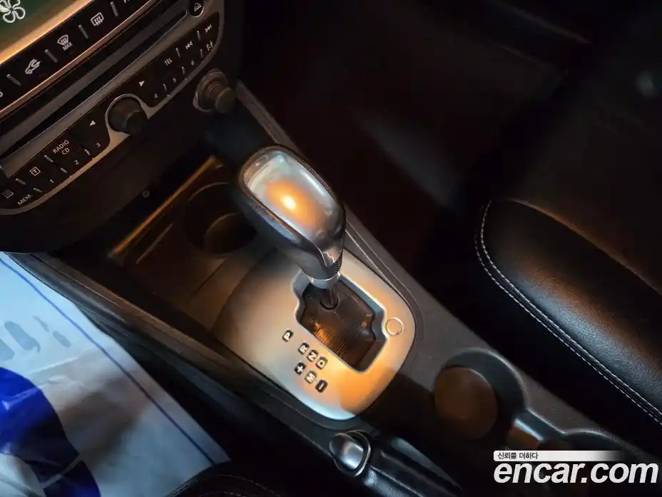 Renault SM3 2010 1.6 Автомат в Москве № 186146, фото 9