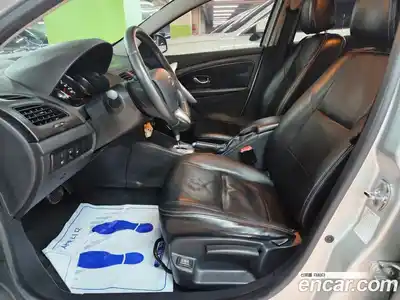 Renault SM3 2010 1.6 Автомат в Москве № 186146, миниатюра 10