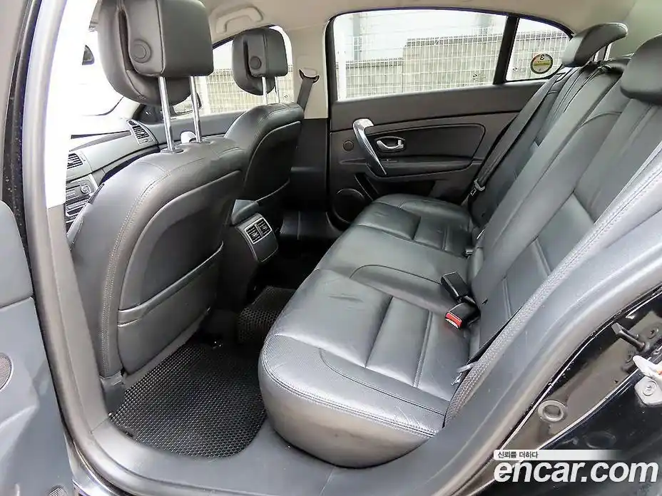 Renault SM5 2015 2.0 Автомат в Москве № 186342, фото 6