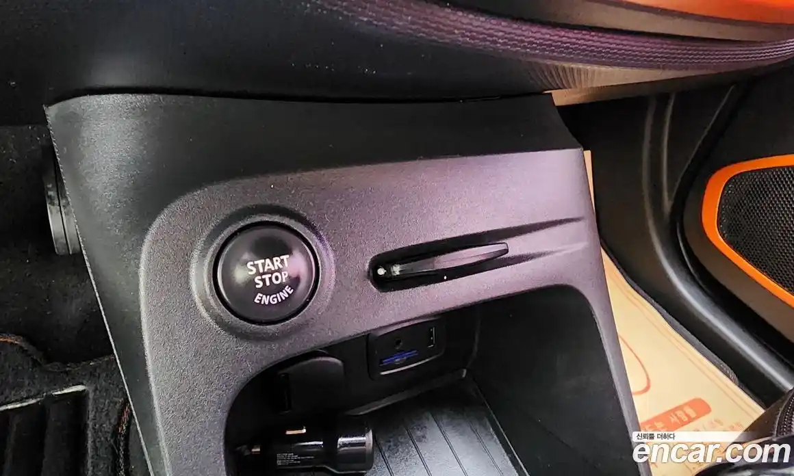 Renault QM3 2015 1.5 Автомат в Москве № 186445, фото 16