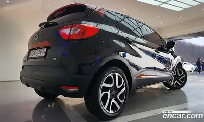 Renault QM3 2015 1.5 Автомат в Москве № 186445, миниатюра 2