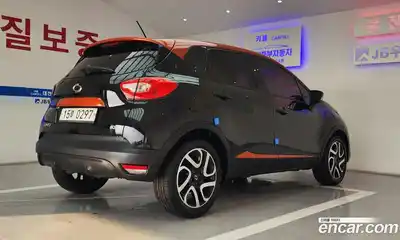 Renault QM3 2015 1.5 Автомат в Москве № 186445, миниатюра 5