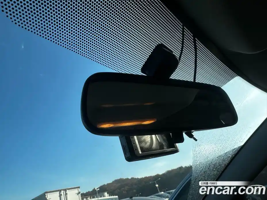 Renault SM3 2014 1.6 Автомат в Москве № 186446, фото 12