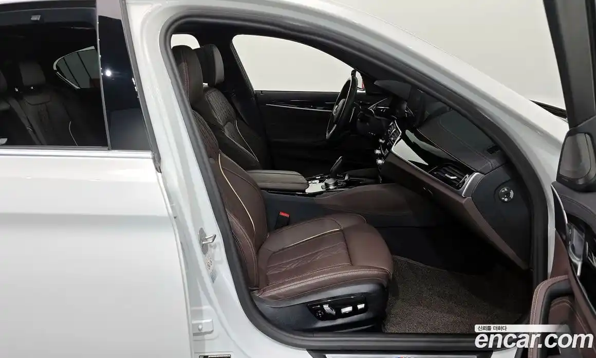 BMW 5-Series 2023 2.0 Автомат в Москве № 188467, фото 11