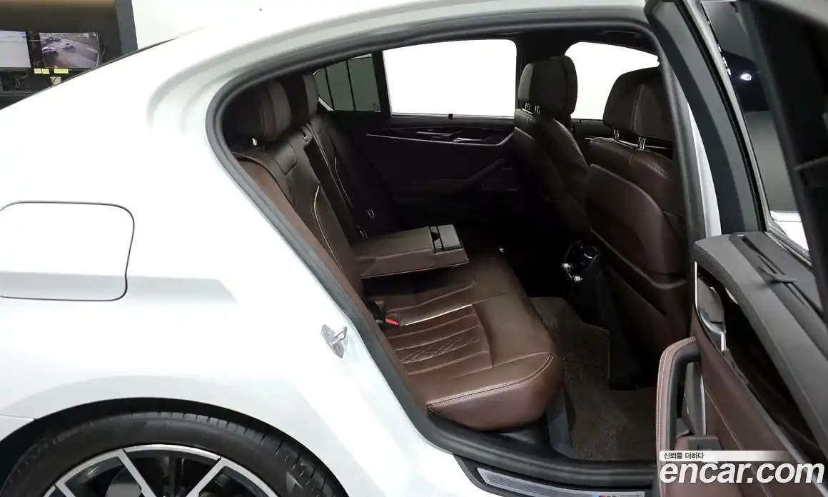 BMW 5-Series 2023 2.0 Автомат в Москве № 188467, фото 12