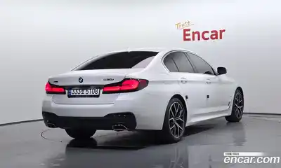 BMW 5-Series 2023 2.0 Автомат в Москве № 188467, миниатюра 2