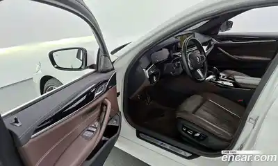 BMW 5-Series 2023 2.0 Автомат в Москве № 188467, миниатюра 10