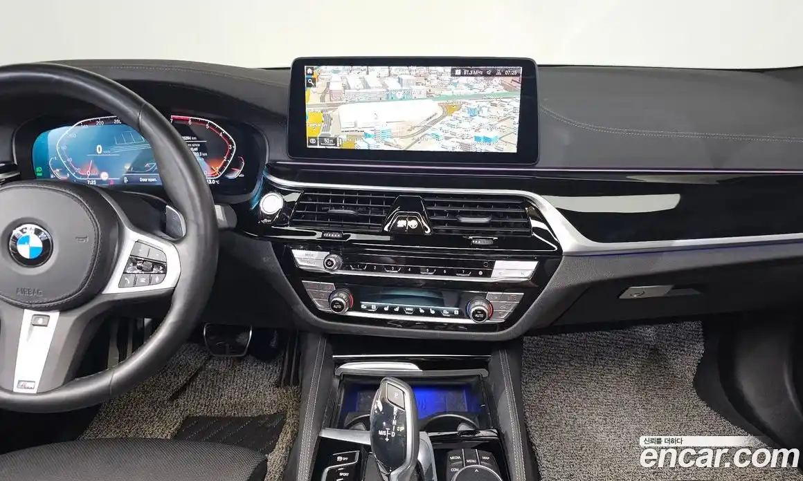 BMW 5-Series 2023 2.0 Автомат в Москве № 188682, фото 15