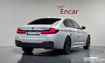 BMW 5-Series 2023 2.0 Автомат в Москве № 188682, миниатюра 2