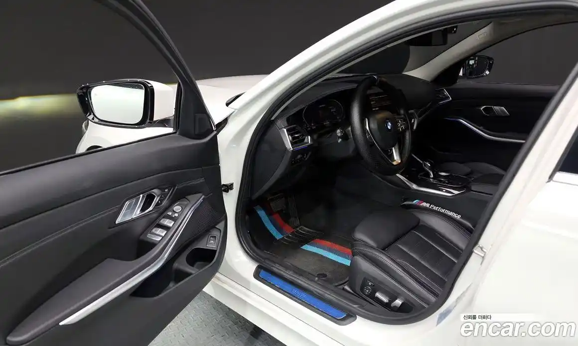 BMW 3-Series 2022 2.0 Автомат в Москве № 191864, фото 14