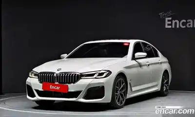 BMW 5-Series, 2021