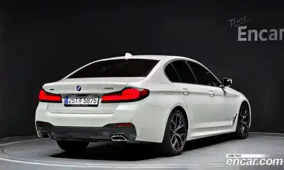 BMW 5-Series 2021 2.0 Автомат в Москве № 192572, миниатюра 2