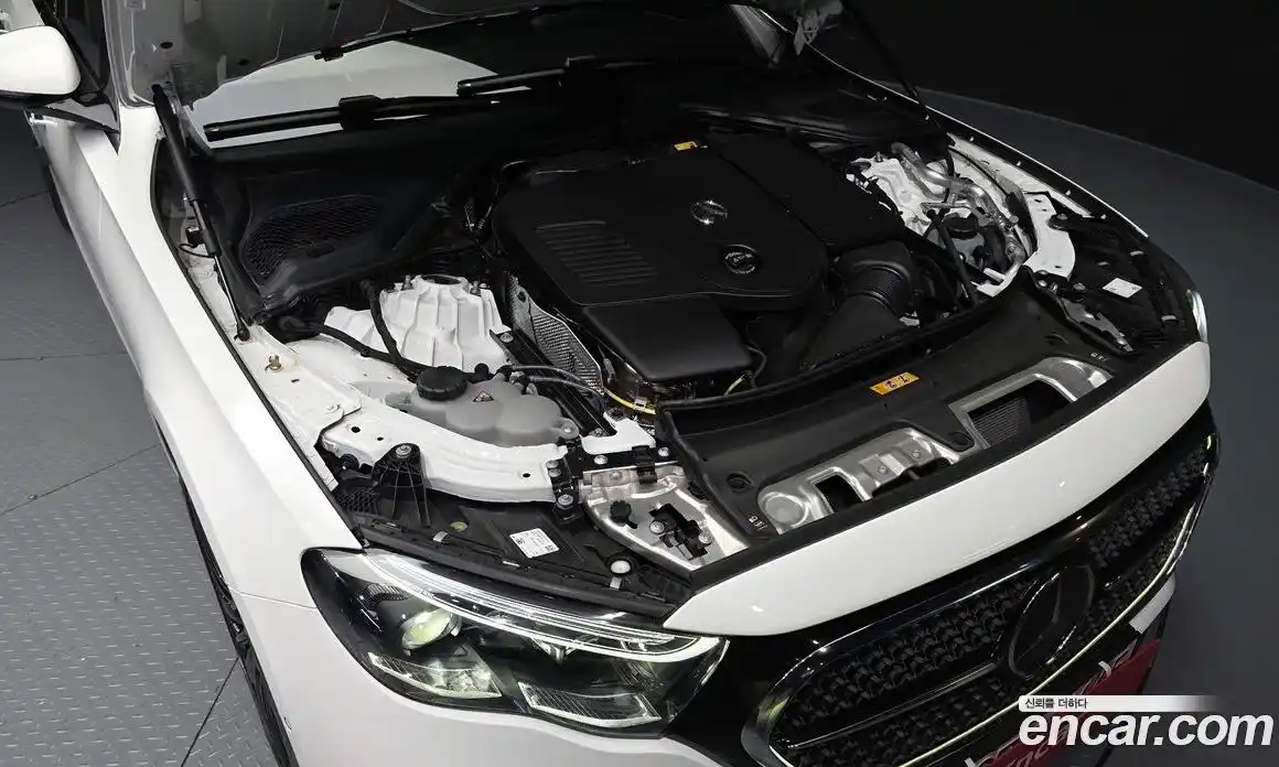 Mercedes-Benz E-Class 2025 2.0 Автомат в Москве № 193803, фото 18