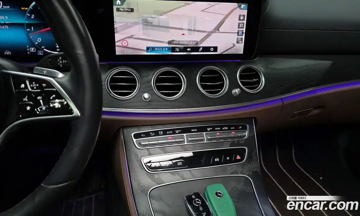 Mercedes-Benz E-Class 2023 2.0 Автомат в Москве № 194154, фото 14