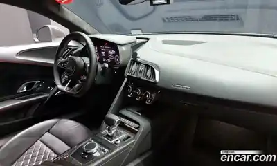 Audi R8 2021 5.2 Автомат в Москве № 196111, миниатюра 12