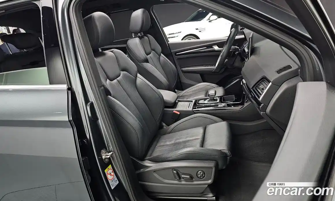 Audi Q5 2022 2.0 Автомат в Москве № 196308, фото 7