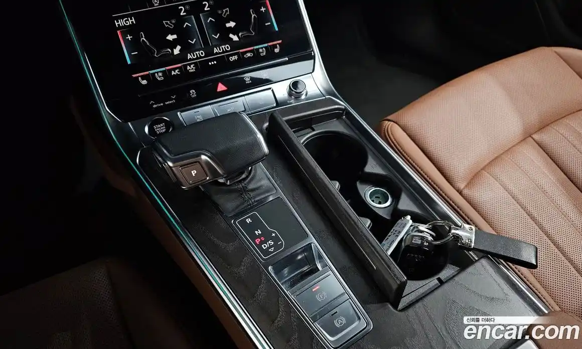 Audi A6 2023 2.0 Автомат в Москве № 196317, фото 20