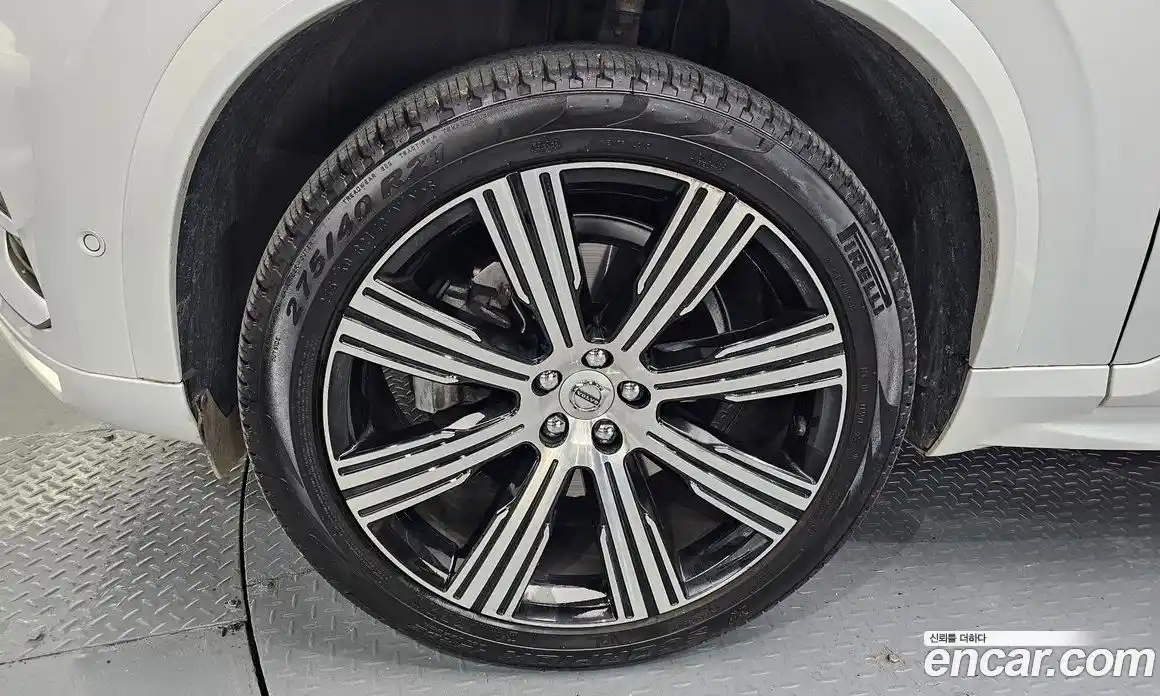 Volvo XC90 2022 2.0 Автомат в Москве № 196976, фото 11