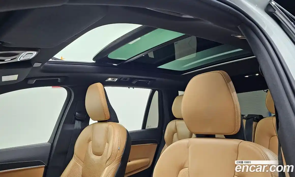 Volvo XC90 2022 2.0 Автомат в Москве № 196976, фото 14