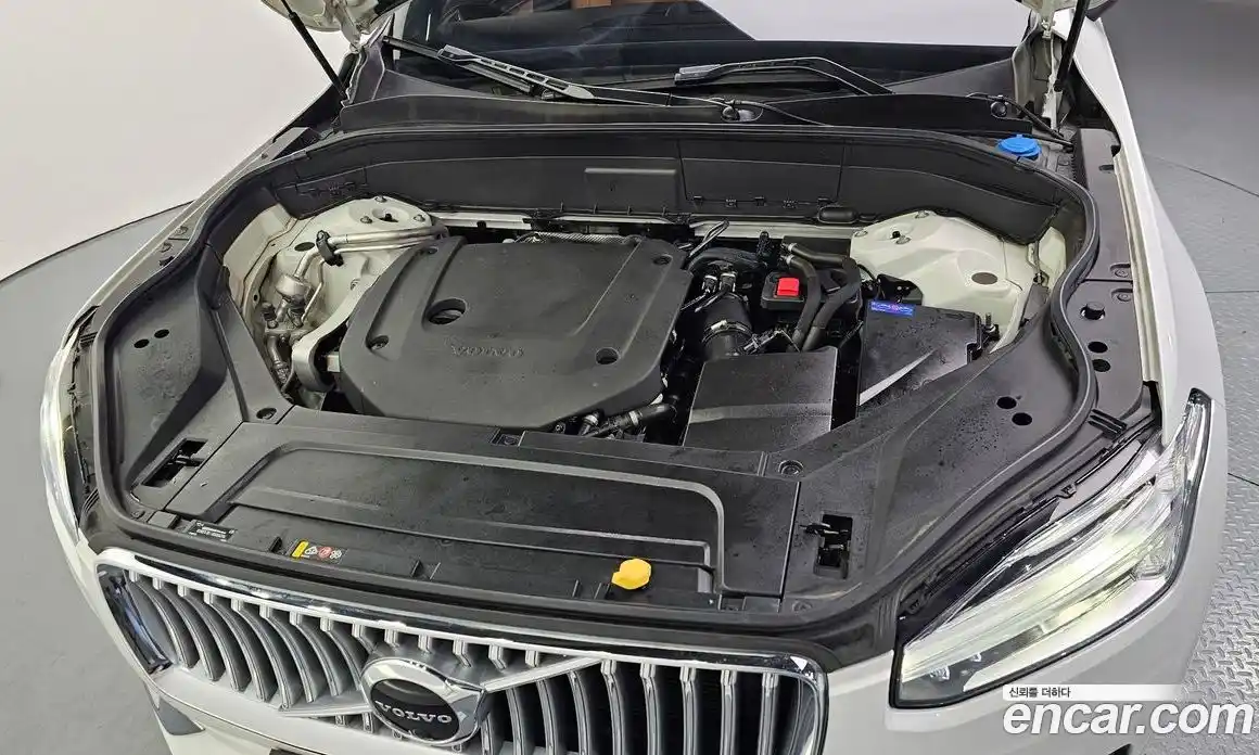 Volvo XC90 2022 2.0 Автомат в Москве № 196976, фото 17