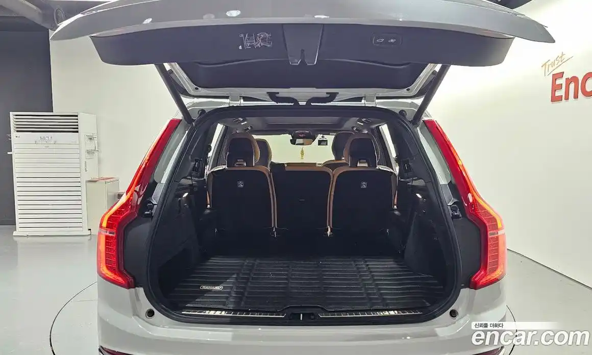 Volvo XC90 2022 2.0 Автомат в Москве № 196976, фото 7